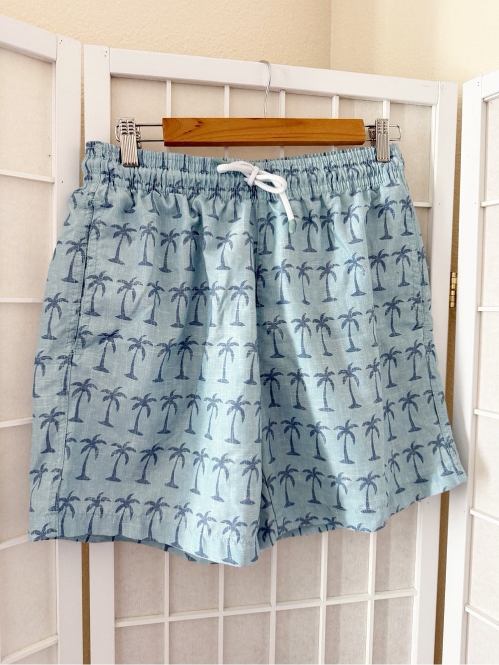 Trunks Surf & Swim Co Blue Palm Tree Swim Trunks Medium